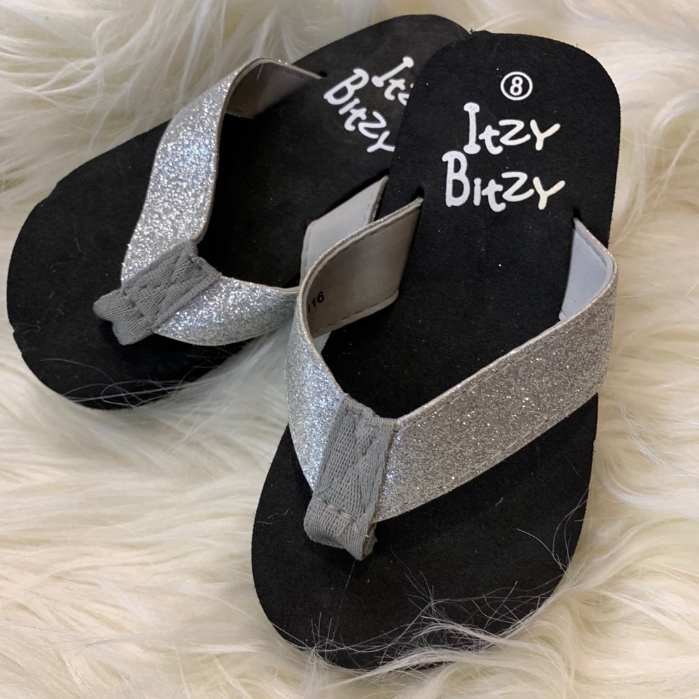 Girls Silver Glitter FlipFlops